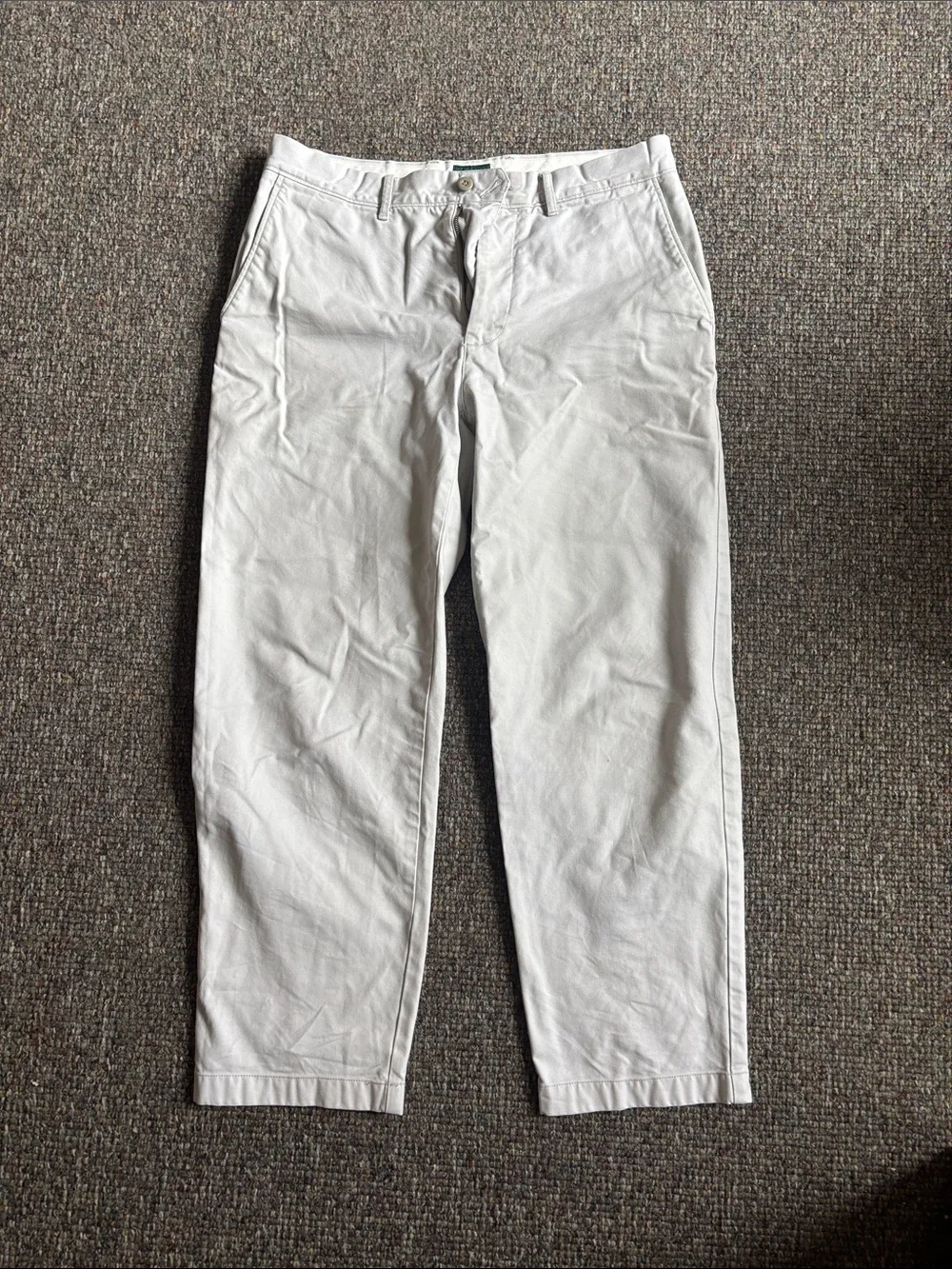 J. Crew Men’s Classic Chino Stone / Ivory 32x30 BE611